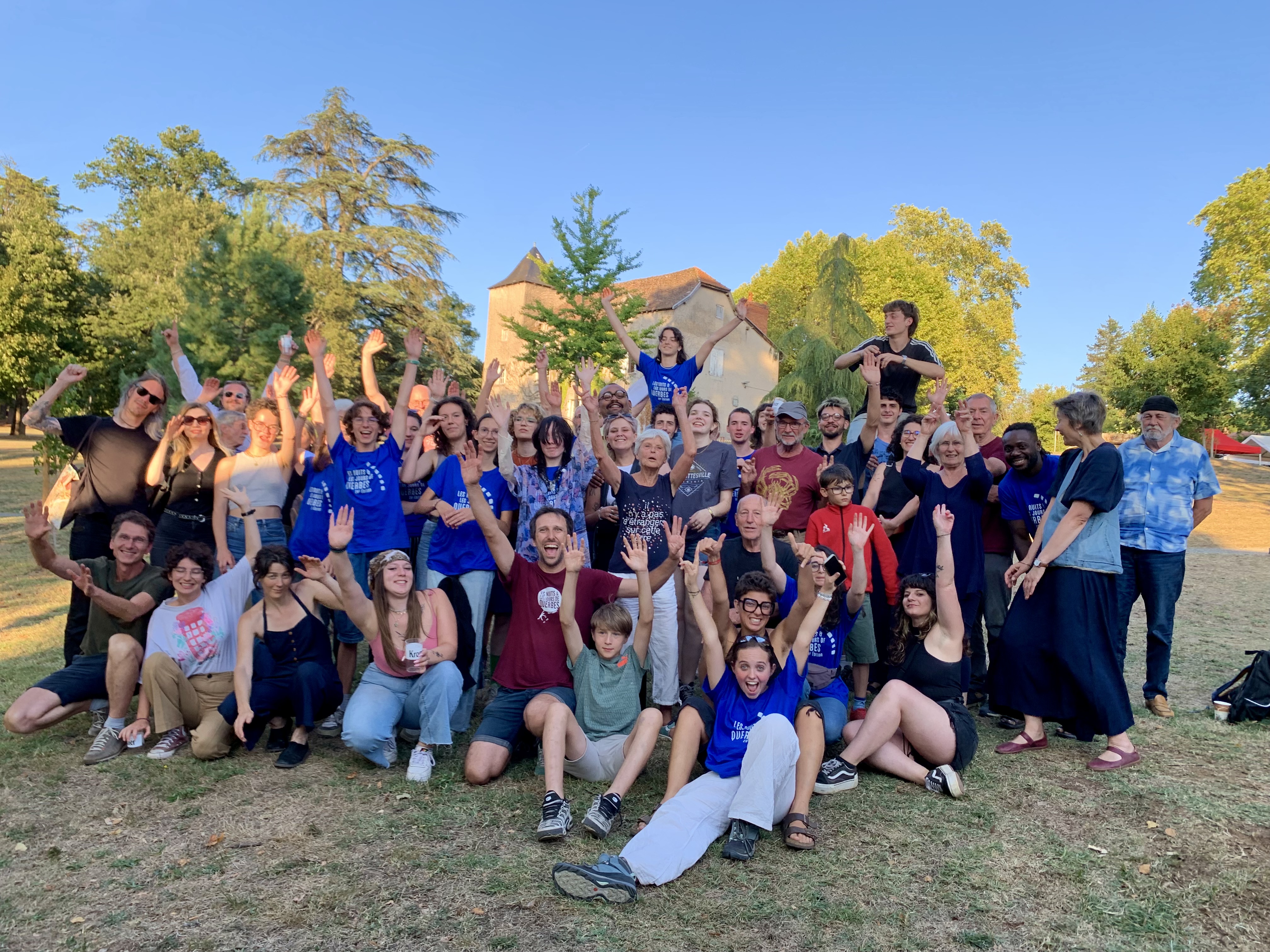Photo-de-groupe-querbes-2025.jpeg